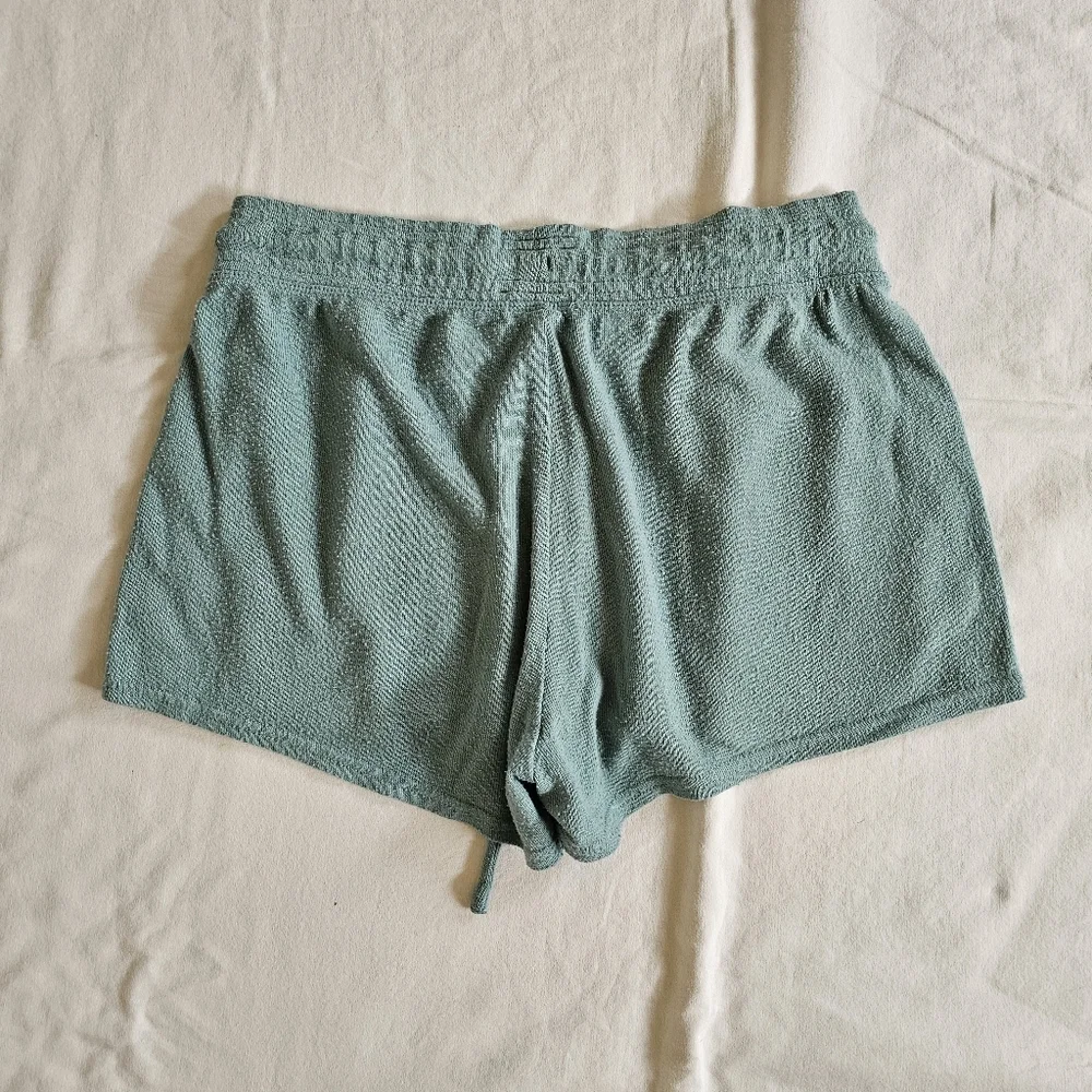 Alo Daze Shorts